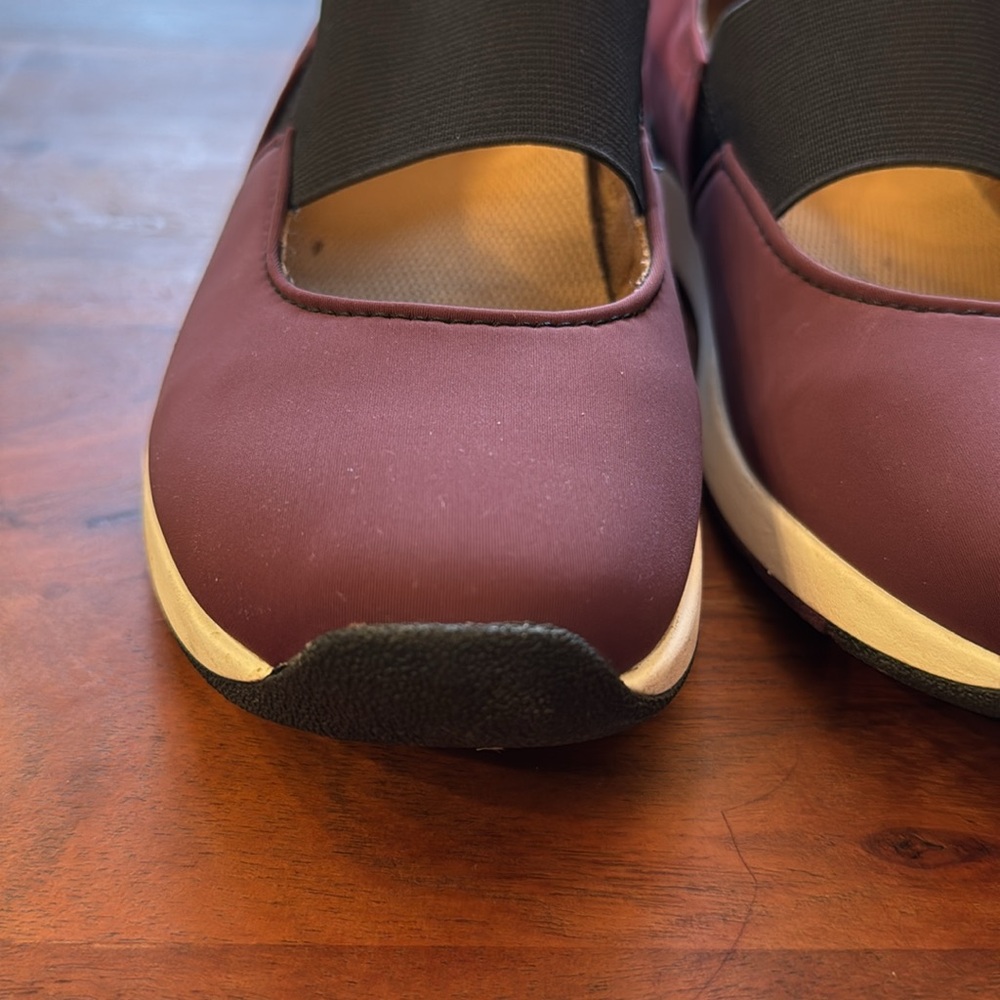 Vionic Cadee Flats - Picture 3 of 13